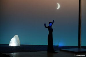 _1_Woman_of_the_Sea__Change_Performing_Arts__2008